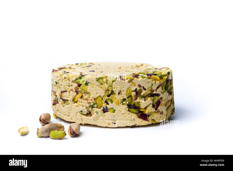 Al Nakheel pistachio-filled halva